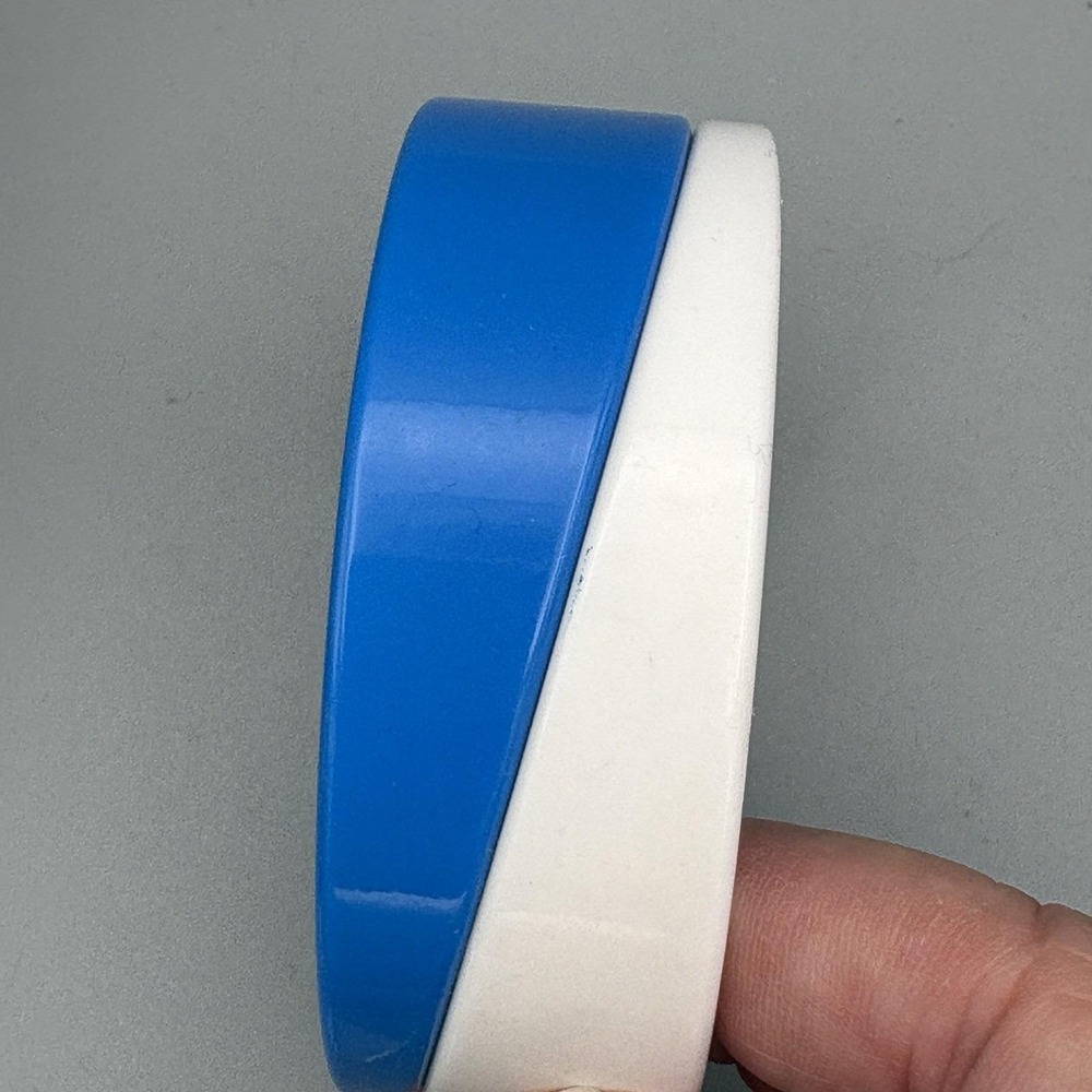 Vintage Two Tone Lucite Bangle Blue and White Retro Coastal American MCM 8" - Picture 5 of 10